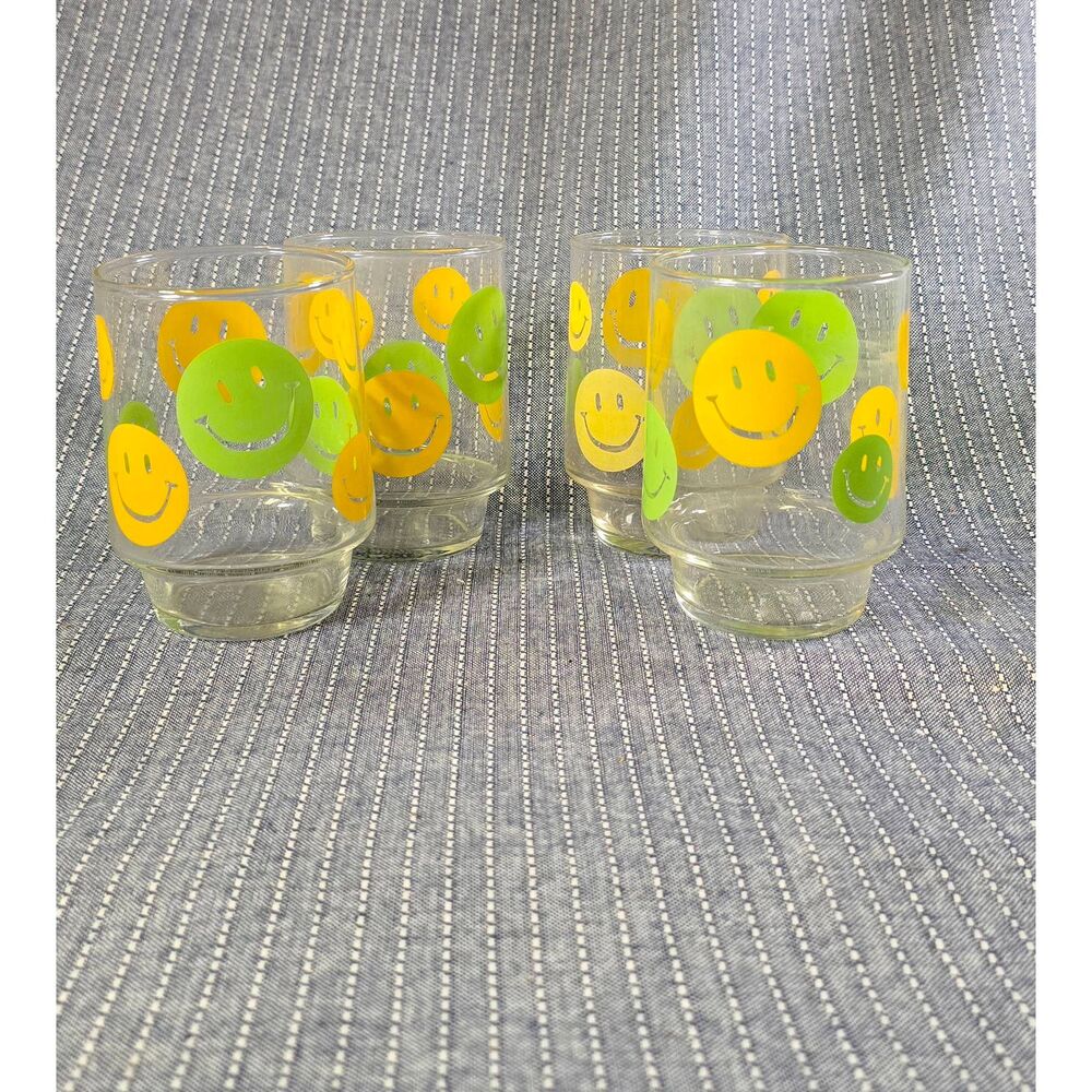 Vintage Libbey 1960s Yellow & Green Smiley Face Stackable (4) Glass Tumblers